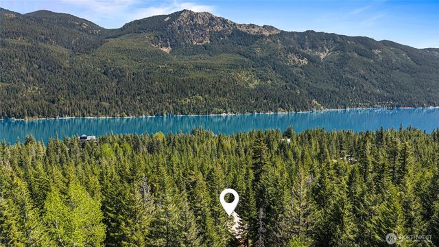 1161 Via Kachess Road, Easton, WA 98925
