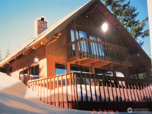 1161 Via Kachess Road, Easton, WA 98925