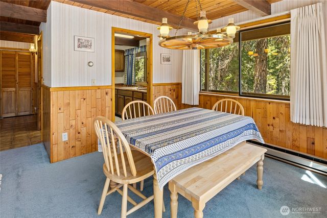 1161 Via Kachess Road, Easton, WA 98925