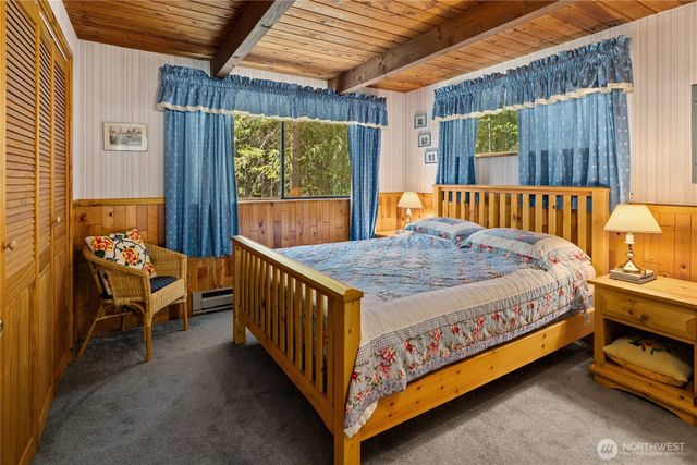 1161 Via Kachess Road, Easton, WA 98925