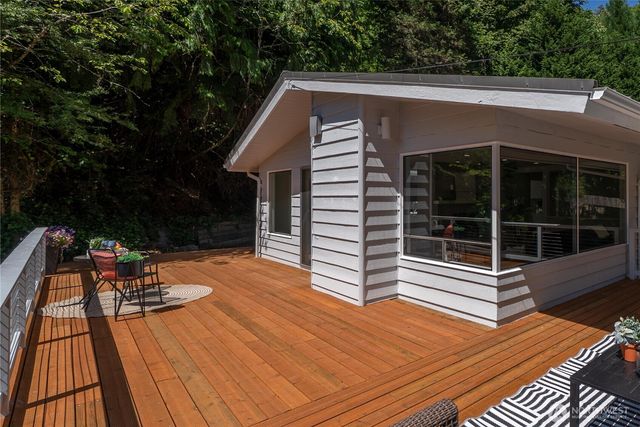 6620 NE 129th St, Kirkland, WA 98034