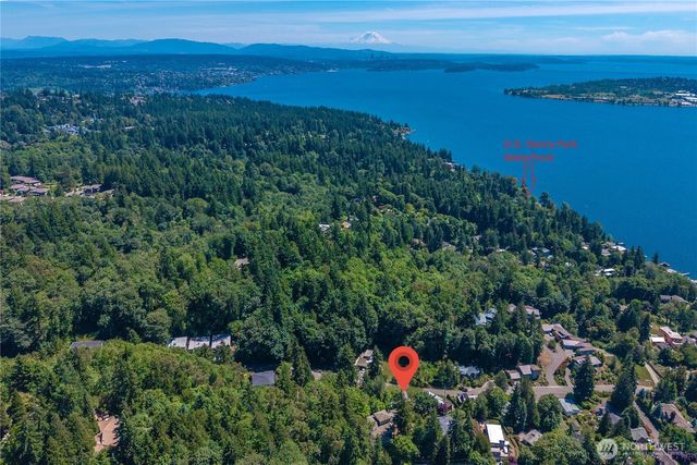 6620 NE 129th St, Kirkland, WA 98034