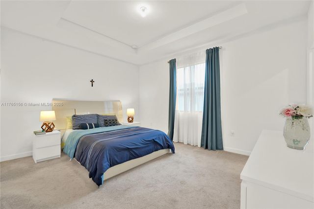 11880 SW 245th Ter ., Homestead, FL 33032