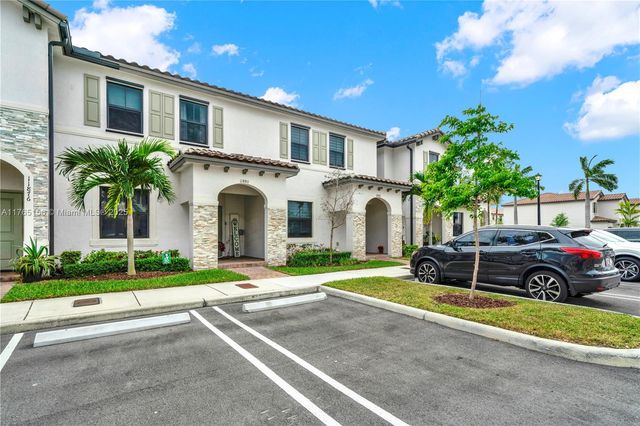 11880 SW 245th Ter ., Homestead, FL 33032