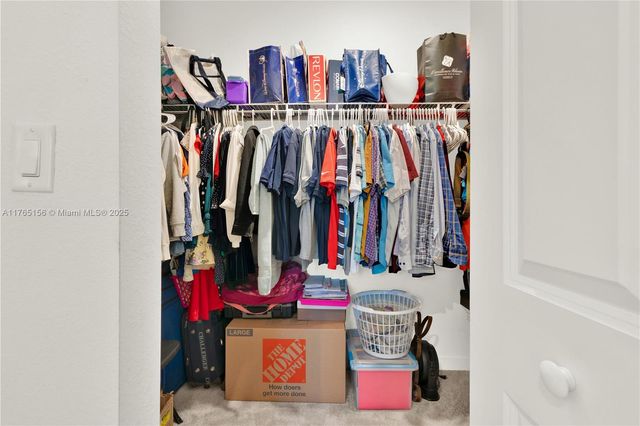 11880 SW 245th Ter ., Homestead, FL 33032