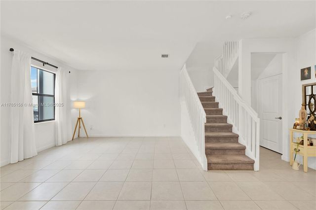 11880 SW 245th Ter ., Homestead, FL 33032