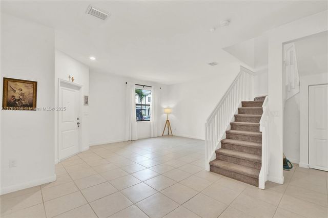 11880 SW 245th Ter ., Homestead, FL 33032