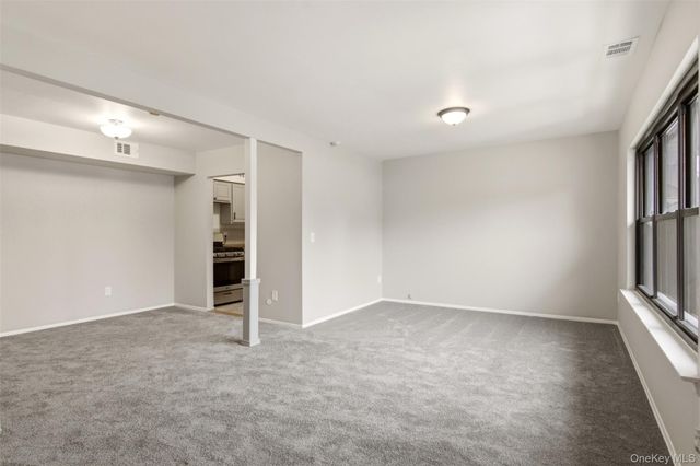 58 Bailey Court 58, Middle Island, NY 11953