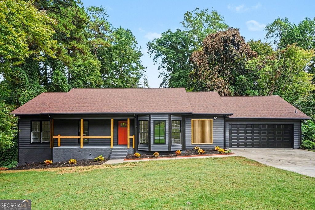 2016 CRESCENT Drive, Snellville, GA 30078 — exterior