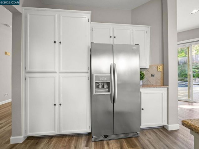 9006 Elk Dr, Clayton, CA 94517