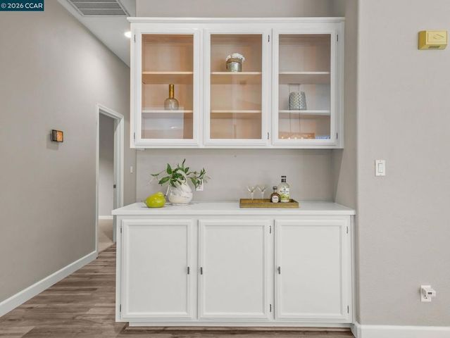 9006 Elk Dr, Clayton, CA 94517