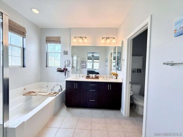 3014 N Oxnard Blvd, Oxnard, CA 93036