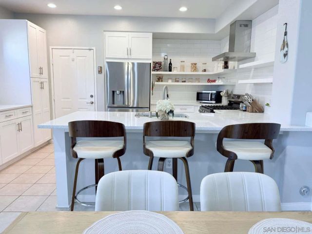 3014 N Oxnard Blvd, Oxnard, CA 93036