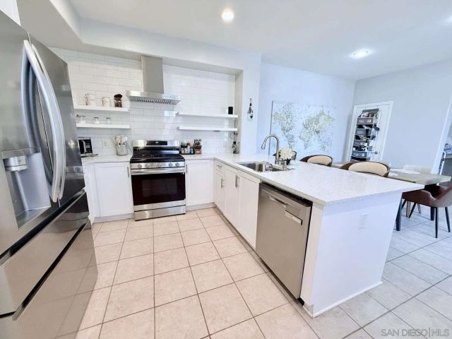 3014 N Oxnard Blvd, Oxnard, CA 93036