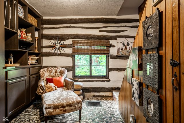 8295 Red Bud Lane, Indianapolis, IN 46256