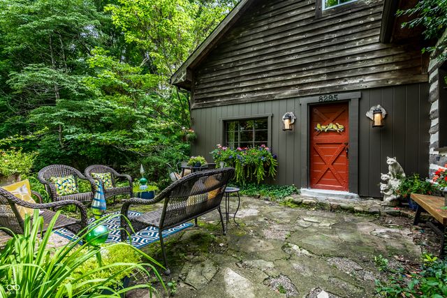 8295 Red Bud Lane, Indianapolis, IN 46256