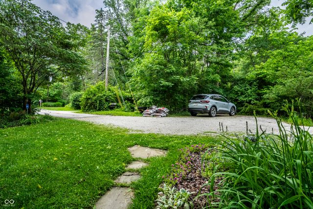 8295 Red Bud Lane, Indianapolis, IN 46256