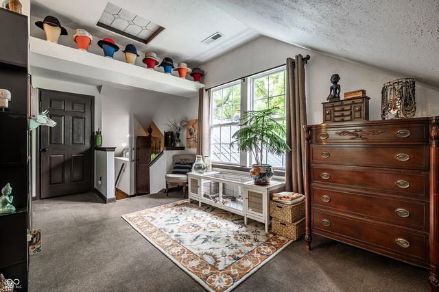 8295 Red Bud Lane, Indianapolis, IN 46256