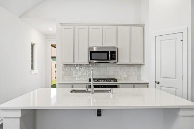 5034 Henry Merritt Street, Rosenberg, TX 77471