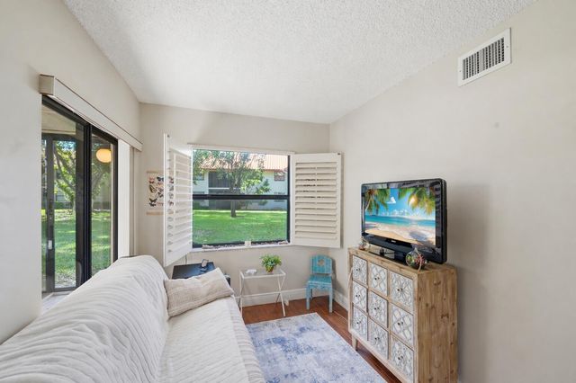 1901 Congressional Way 1901, Deerfield Beach, FL 33442