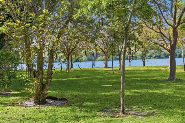 1901 Congressional Way 1901, Deerfield Beach, FL 33442