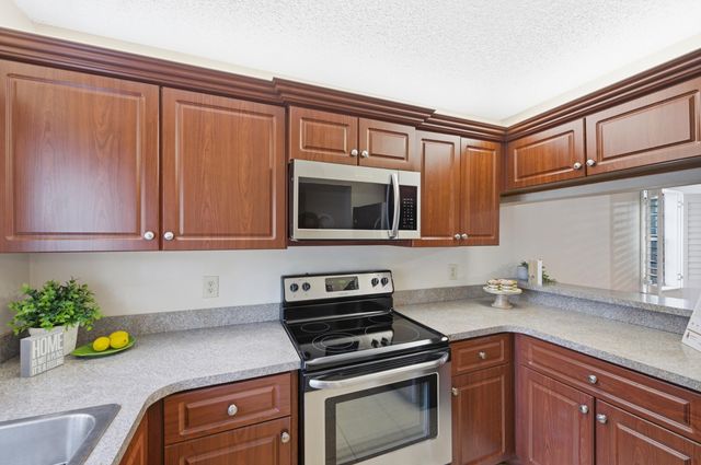 1901 Congressional Way 1901, Deerfield Beach, FL 33442