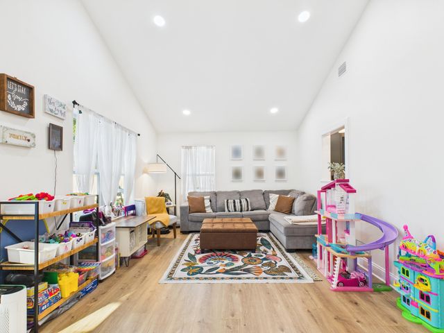 38 NW Cape Drive Drive, Fort Walton Beach, FL 32548