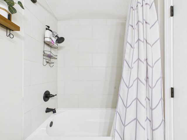 38 NW Cape Drive Drive, Fort Walton Beach, FL 32548