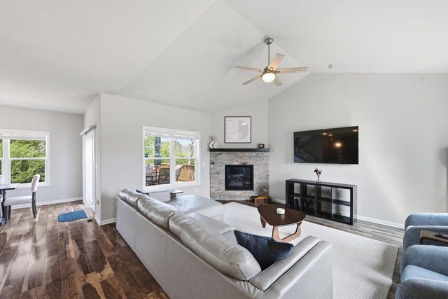 7372 N Cassie AVENUE, Milwaukee, WI 53224