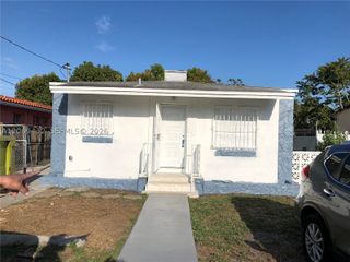 2053 SW 60th Ave, Miami, FL 33155