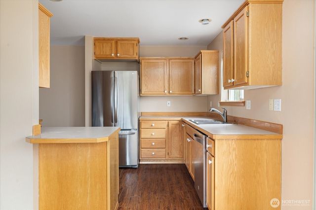 2177 SW Sunnyside Avenue, Oak Harbor, WA 98277