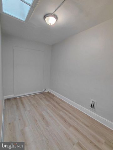 1215 OAKHURST PL, Baltimore, MD 21216