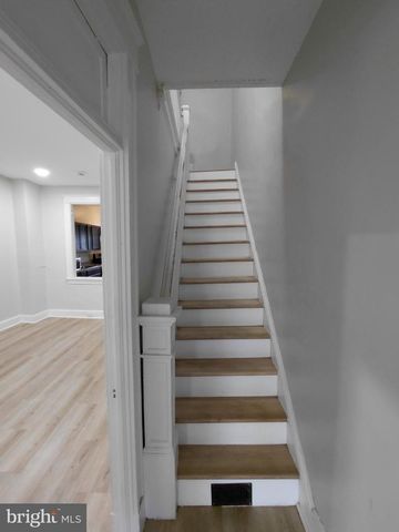 1215 OAKHURST PL, Baltimore, MD 21216