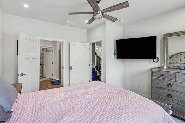 404 S Downs Cir, Goodlettsville, TN 37072