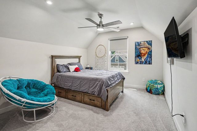 404 S Downs Cir, Goodlettsville, TN 37072