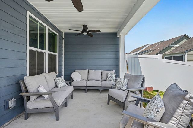 404 S Downs Cir, Goodlettsville, TN 37072