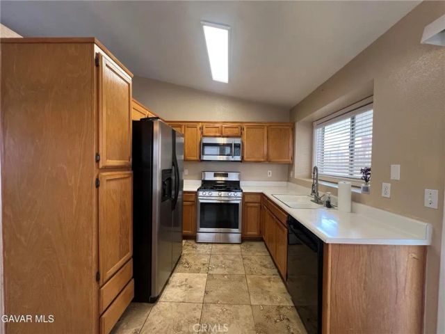 3648 Scherer, Rosamond, CA 93560