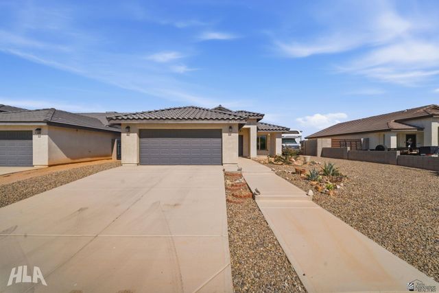 8706 E 40 Ln, Yuma, AZ 85365