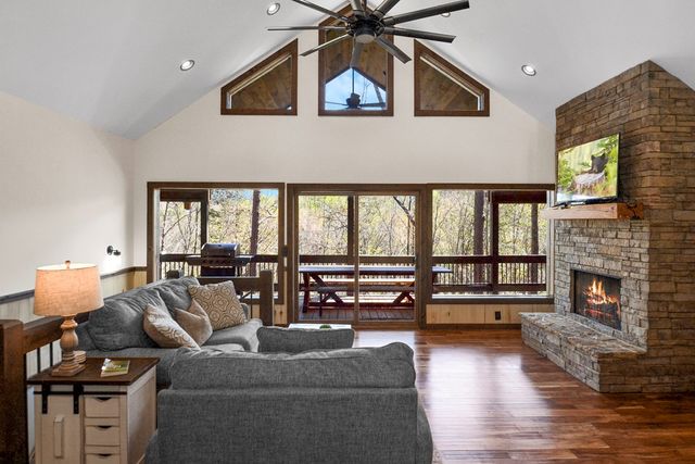 65 Dawn Lane, Ellijay, GA 30540