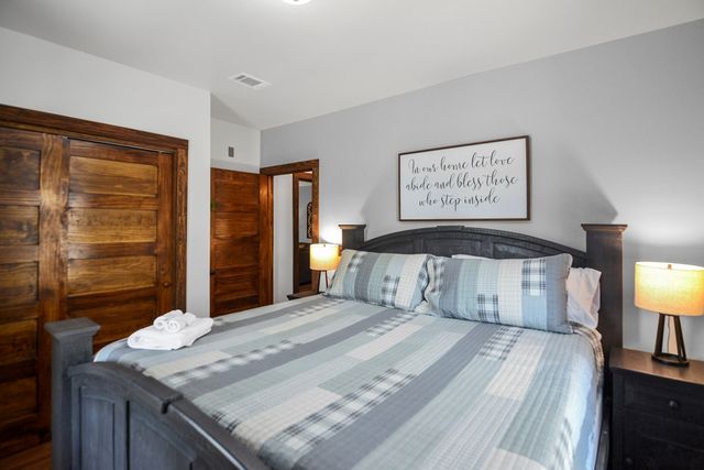 65 Dawn Lane, Ellijay, GA 30540