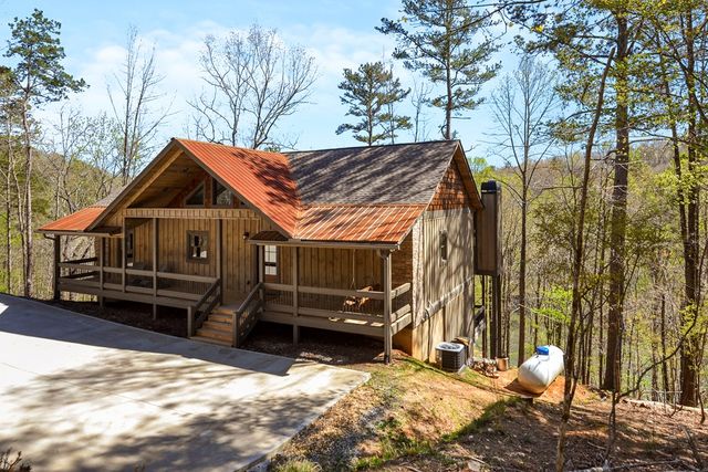65 Dawn Lane, Ellijay, GA 30540