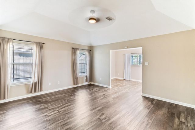 144 Dove Trail, Richwood, TX 77531