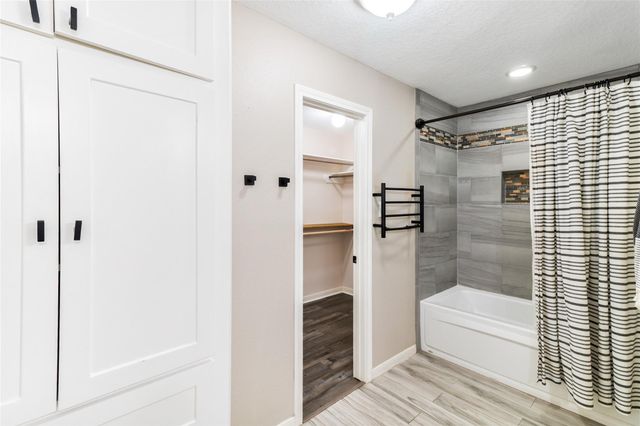 144 Dove Trail, Richwood, TX 77531