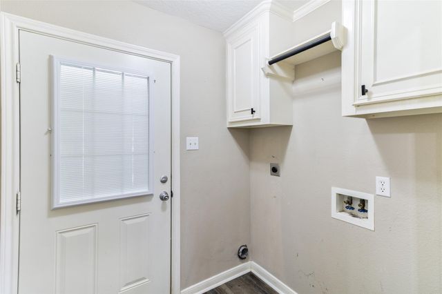 144 Dove Trail, Richwood, TX 77531