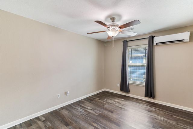 144 Dove Trail, Richwood, TX 77531