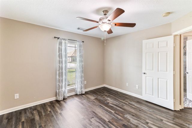 144 Dove Trail, Richwood, TX 77531