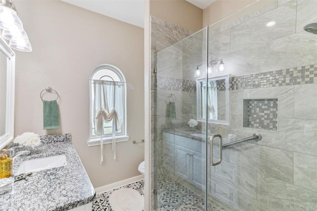 144 Dove Trail, Richwood, TX 77531