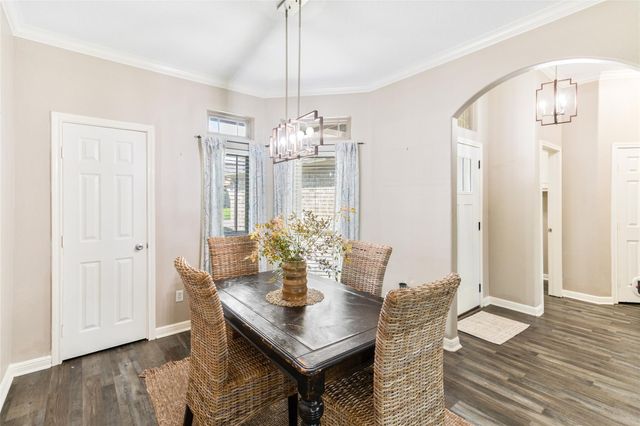 144 Dove Trail, Richwood, TX 77531