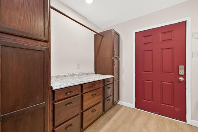2012 White Oak Drive, Conroe, TX 77304