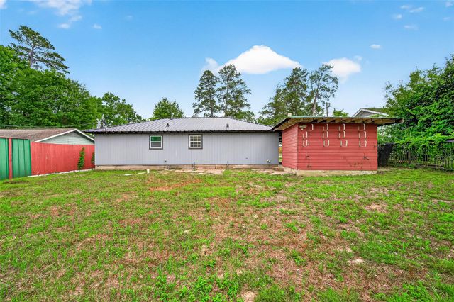 2012 White Oak Drive, Conroe, TX 77304